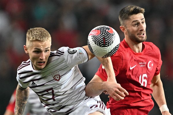 Türkiye Almanya'yı garantiledi: Türkiye 4 - 0 Letonya 