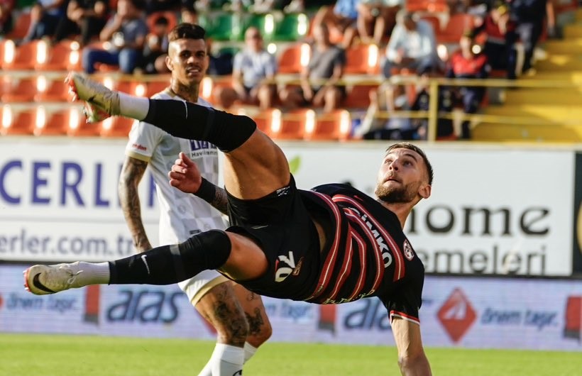 Gaziantep FK coştu: Alanyaspor'u deplasmanda 3-0 yendi