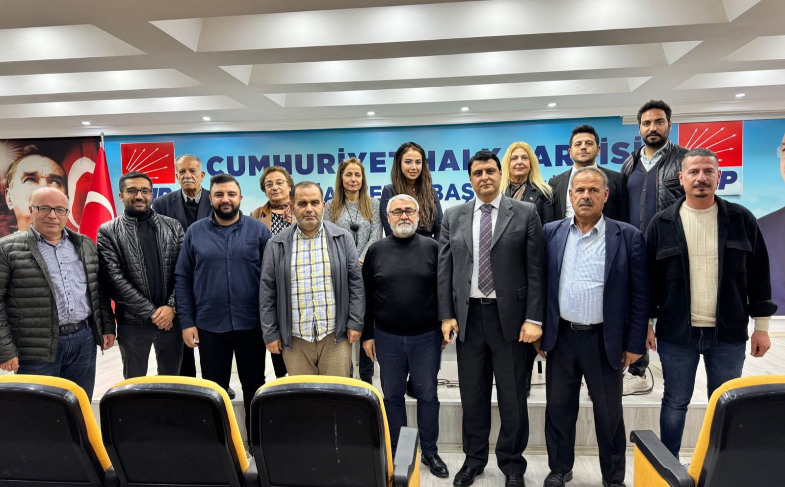 Umut Yılmaz, CHP'den Şehitkamil Belediye Başkan aday adaylığını açıkladı