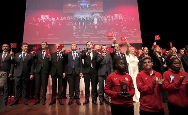 GAGİAD Ödülleri 13’üncü kez başarıyı ödüllendirdi