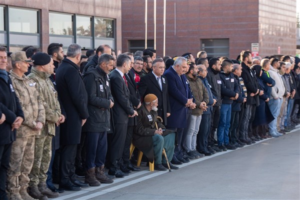 Gaziantep Şehidini karşıladı