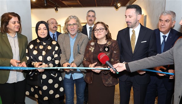 Dervişin yolculuğu sergisi sanatseverlerle buluştu