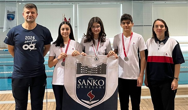 SANKO Okulları Yüzmede Bölge Şampiyonu Oldu 