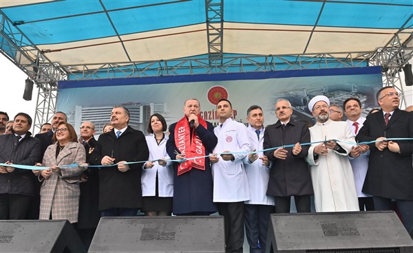 Gaziantep Şehir Hastanesi'ne hızlı ve güvenli ulaşım ağı