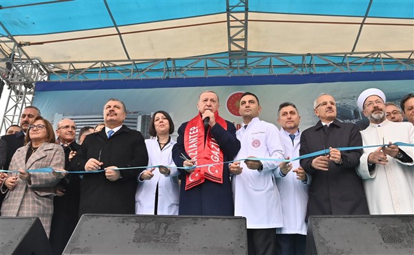 Gaziantep Şehir Hastanesi'ne hızlı ve güvenli ulaşım ağı