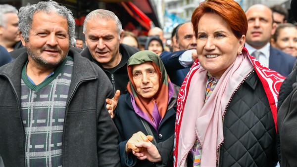 Meral Akşener, emeklilere 11 bin seyyanen zam istedi