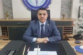 Gaziantep Sağlık-Sen Şube Başkanı Mehmet Ali Arayıcı basın açıklaması yaptı