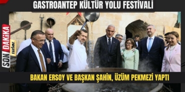 Kültür ve Turizm Bakanı Mehmet Nuri Ersoy, Üzüm Pekmezi Yaptı