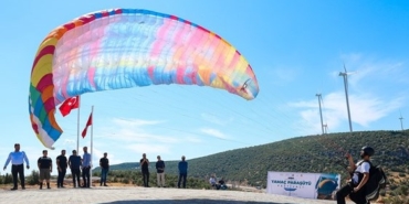 Gaziantep'te ilk Yamaç Paraşütü Festivali başladı