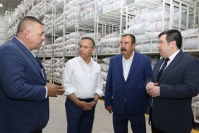 Vali Çeber, Antep Fıstığı Lisanslı Depoda İncelemelerde Bulundu