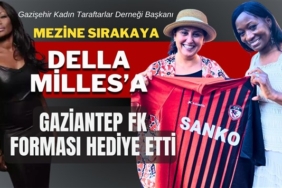 Mezine Sırakaya, Ünlü Rock Yıldızı Della Milles'a Gaziantep FK forması hediye etti