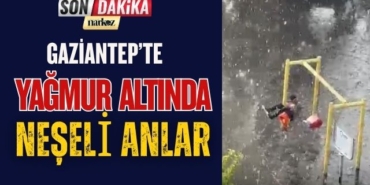 Gaziantep’te Yağmur Altında Neşeli Anlar: Çocuğun Salıncakta Şarkı Keyfi Görenleri Şaşırttı