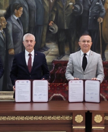 Şahinbey Belediyesi'nden Çiftçilere Fide Desteği