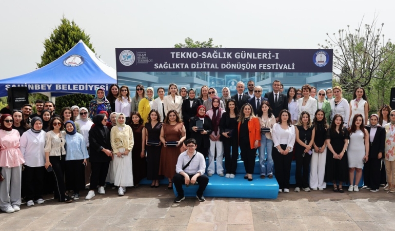 GİBTÜ 'de Sağlıkta Dijital Dönüşüm Festivali